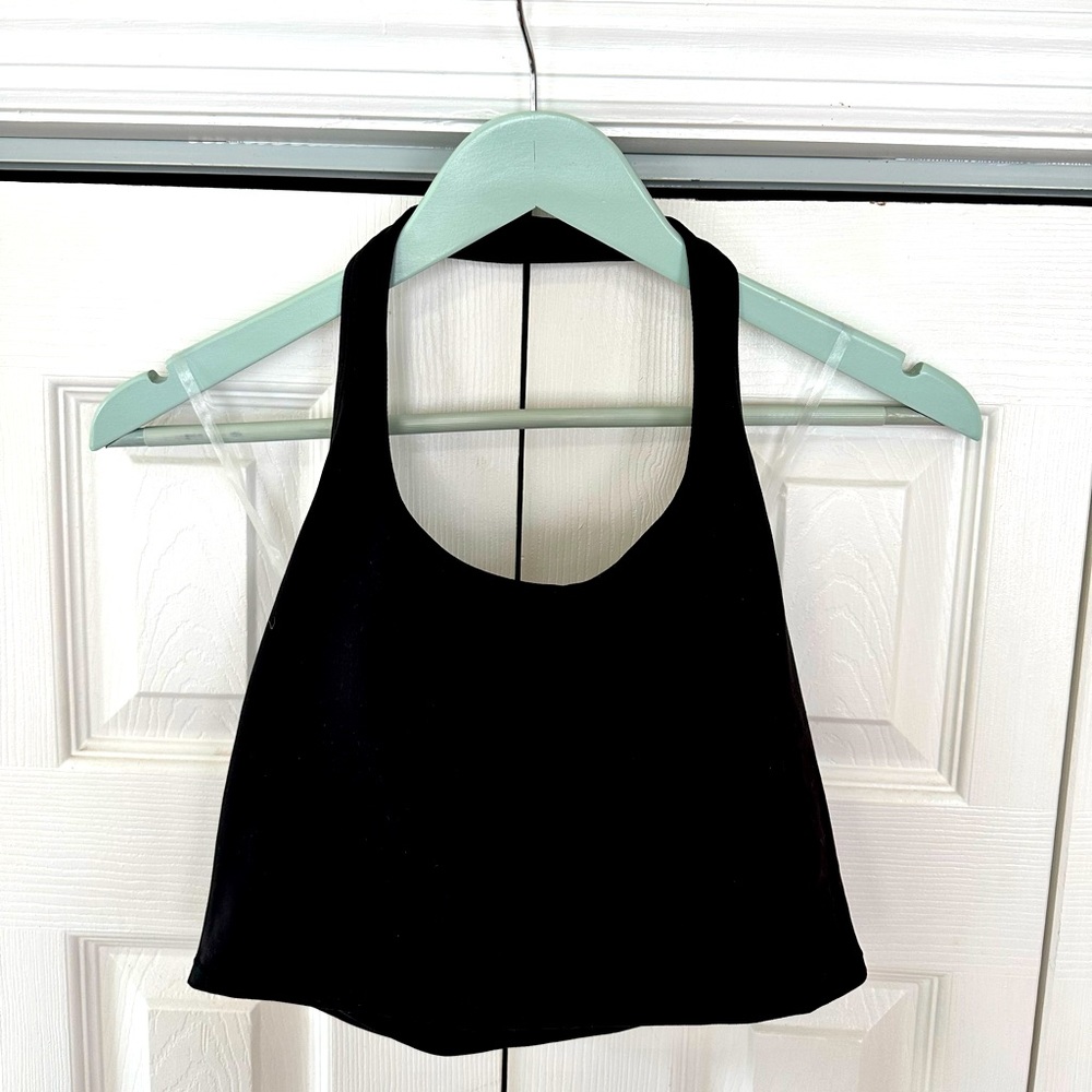NWT Athleta Halter Crop Powervita A-C Cup